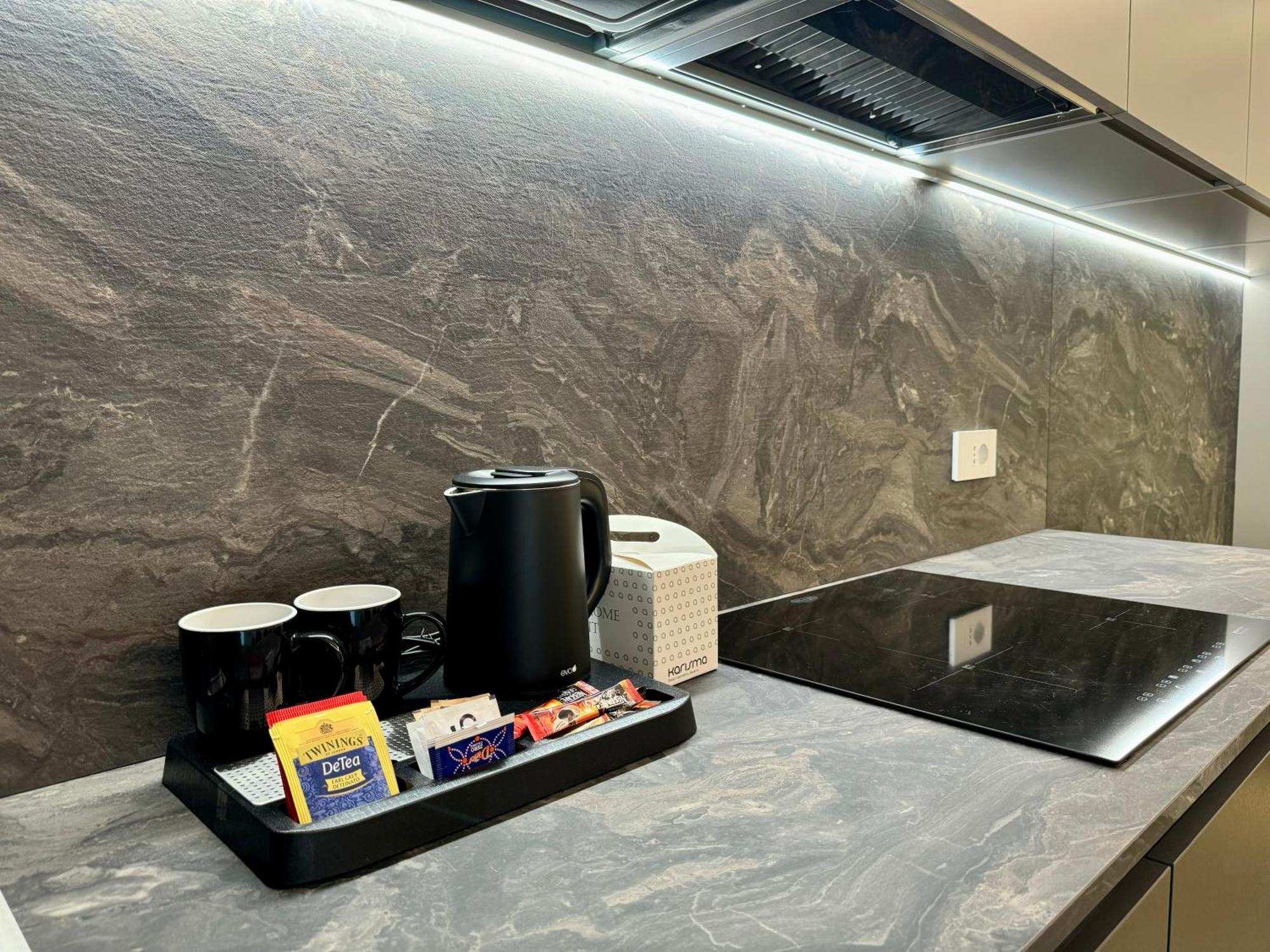 Adige Apartment *